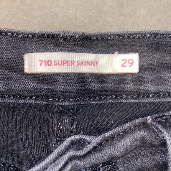 Levi’s 710 Super Skinny W29 Black Denim Jeans - Picture 2 of 15